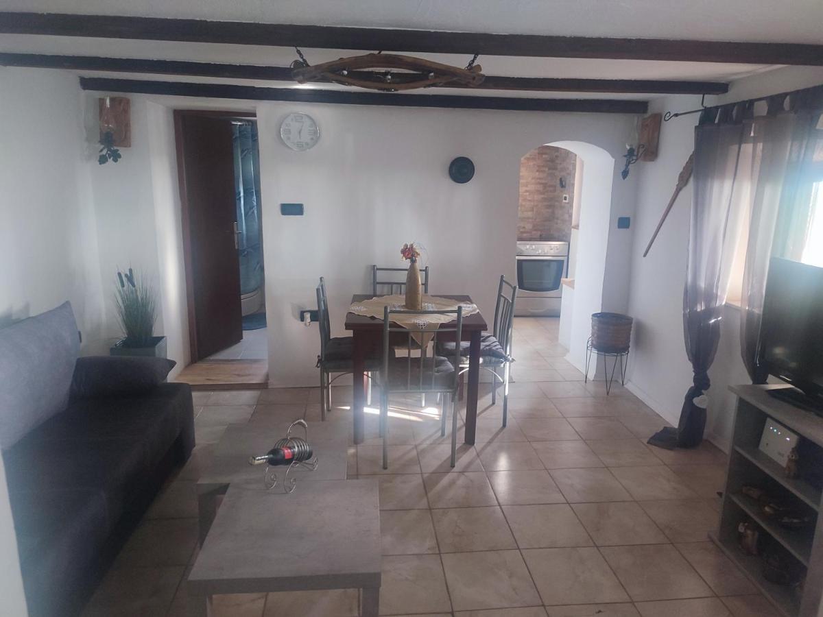 Holiday Home Lucija "" Private House With Pool "" Jablanac Exteriör bild